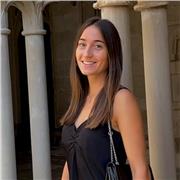 Profesora titulada en Bioquímica y Biología Molecular, con 4 años de experiencia. Ofrezco clases online en español, inglés y catalán de cualquier área de Bioquímica y ciencias además de clases de repaso de Bachillerato científico.